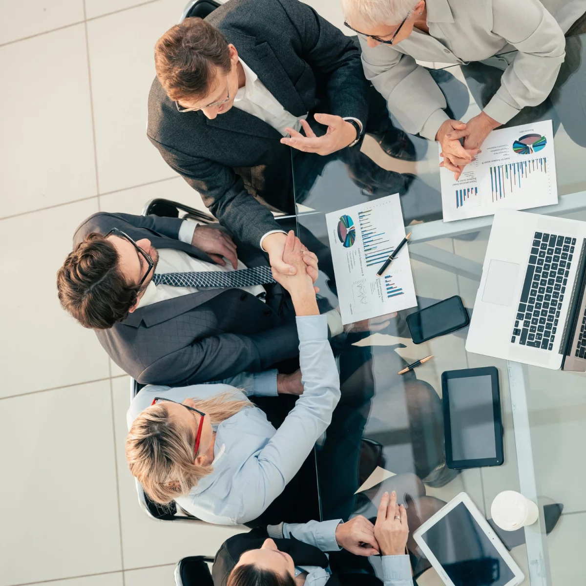 Wskocz do własnego jacuzzi w ogrodzie...